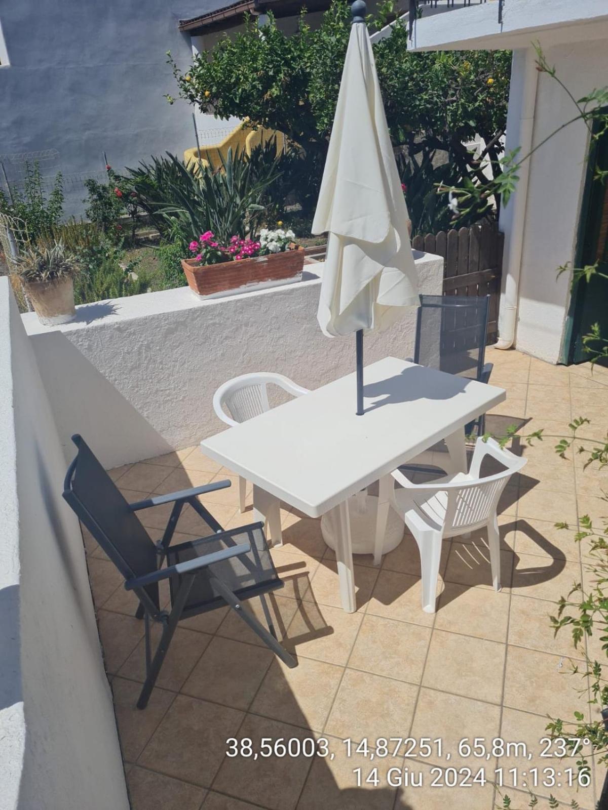 Casa Salina Villa Santa Marina Salina Buitenkant foto